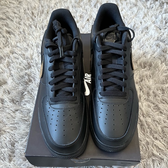 Nike Air Force 1 black metallic golden removable swoosh” - Picture 4 of 10